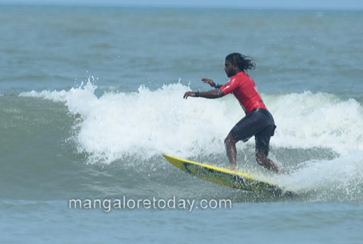 Three-day Indian Open Surfing  1